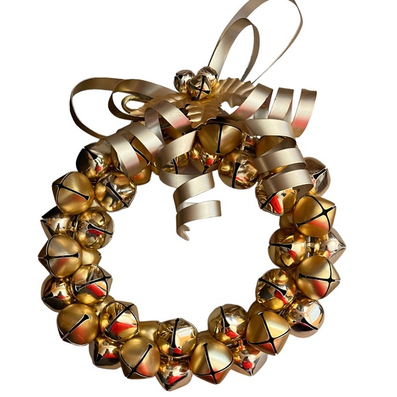 GOLD CHRISTMAS WREATH MADE OF BELLS WITH GOLD RIBBON OF METAL 6”INSIDE DIAMETER - Picture 1 of 9